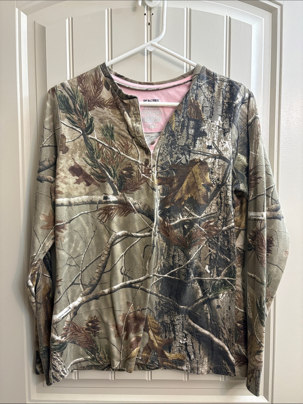 Realtree Camo Long-Sleeve Henley Shirt - Brown/Green/Gray